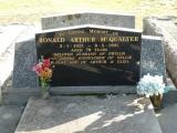 image of grave number 950519